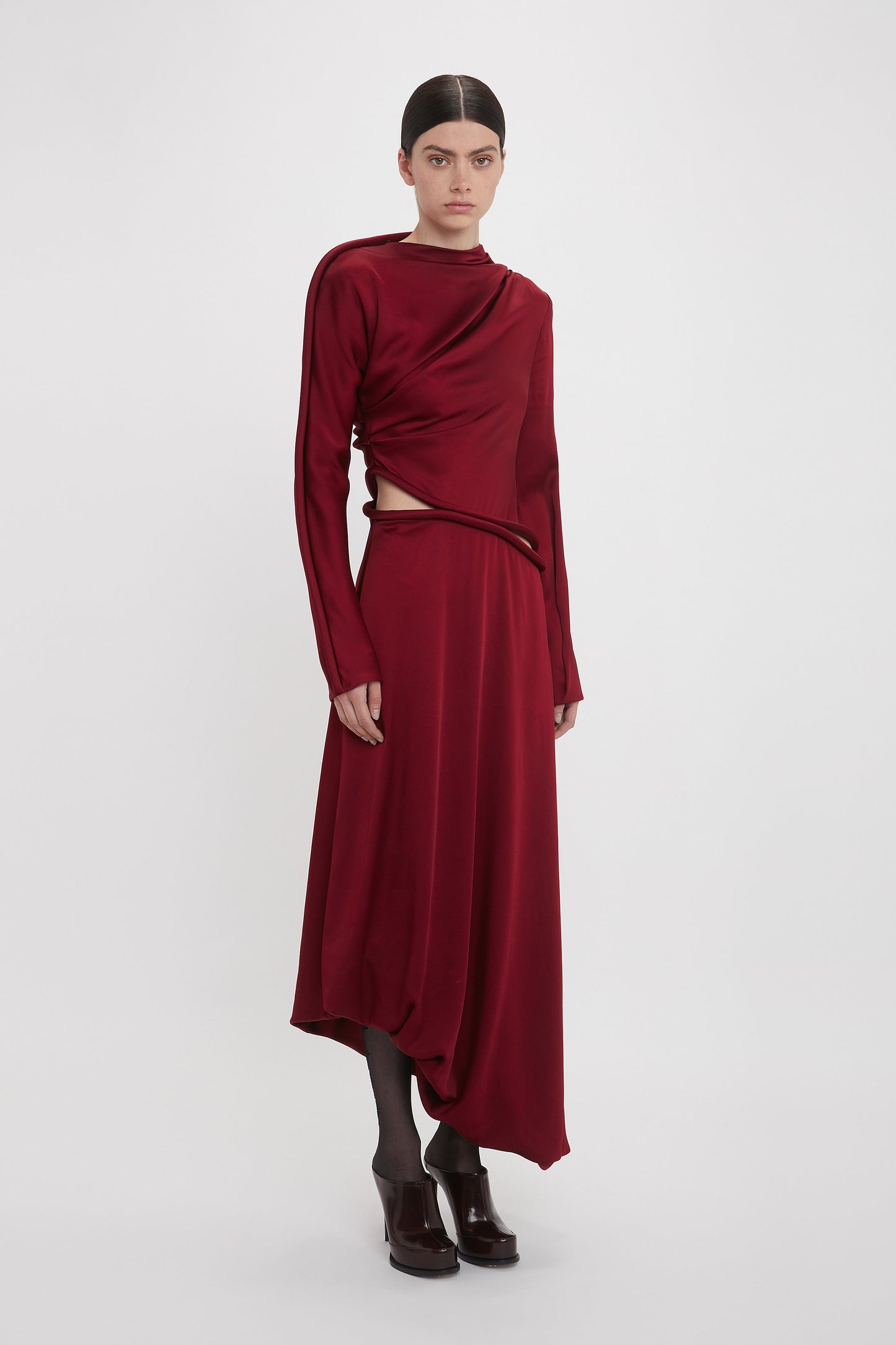 Padded Tube Detail Midi Dress In Oxblood