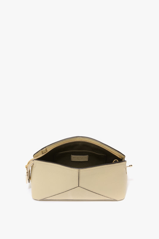 Victoria Crossbody Bag In Ivory Grained Leather