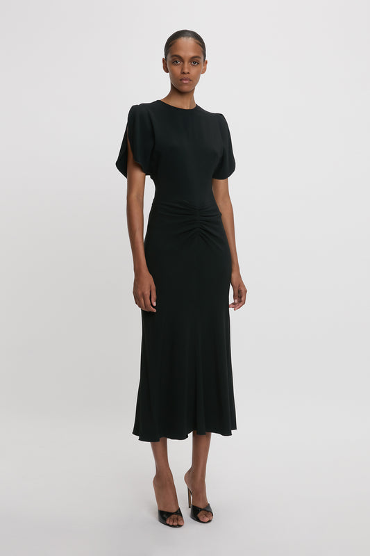 Gathered Waist Midi Dress In Black